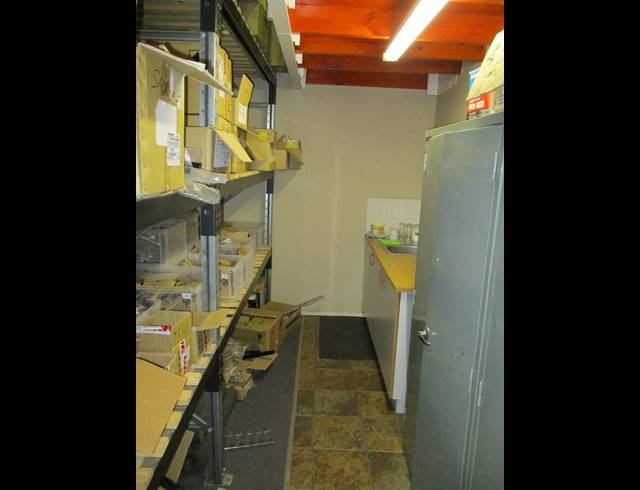 INDUSTRIAL PROPERTY TO RENT IN MKONDENI